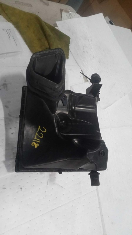 2015 Chevrolet Cruze 1.4L OEM Air Cleaner Assembly - Used, 76K Miles, Grey