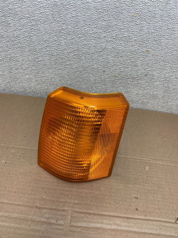 1995 - 1999 Land Range Rover Left Driver Front Corner Light Turn Signal AB1268