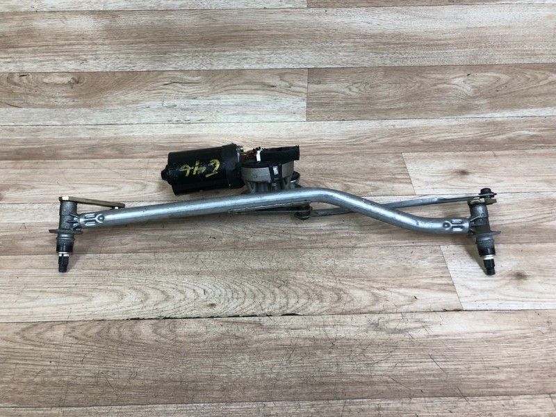 BMW E46 325 328 330 M3 OEM FRONT WINDSHIELD WIPER WITH MOTOR 1999-2006 9