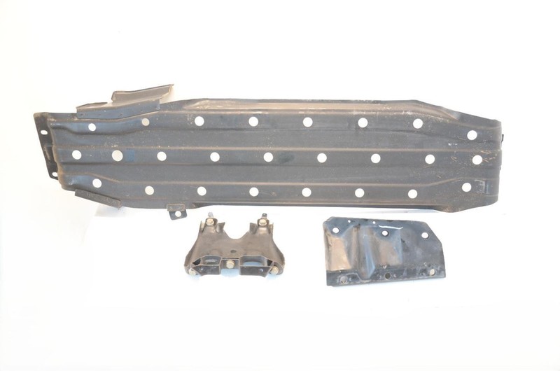 90-97 Nissan Pickup D21 6 Cylinder 4WD 21.1 Gallon Fuel Tank Straps