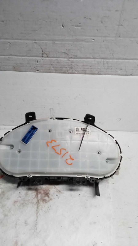 2014 Chevrolet Cruze Speedometer Gauge OEM Silver 110K Miles NJ25-21573-532729