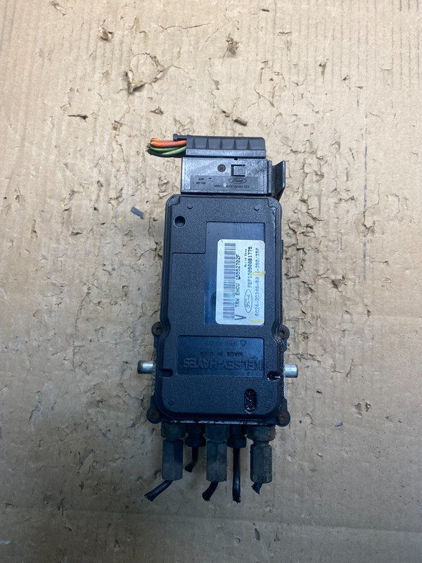2006 2007 Ford E250 E350 Econoline Anti-Lock ABS Antilock Brake Pump W3965 DG