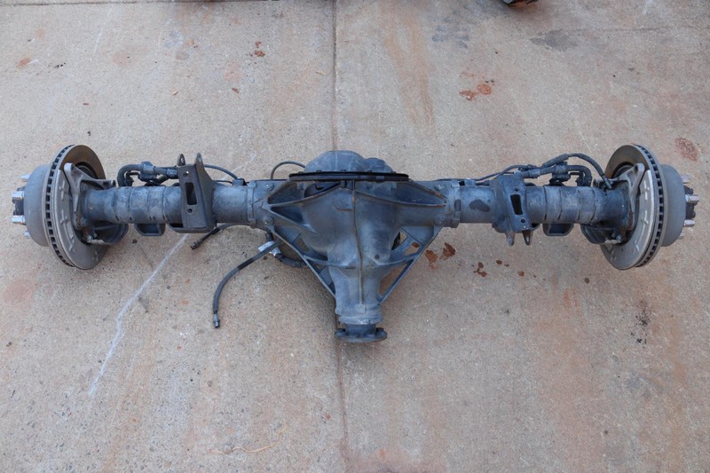 2022-2023 CHEVY SILVERADO 2500 HD 6.6L 4X4 REAR AXLE DIFFERENTIAL 3.73 RATIO OEM