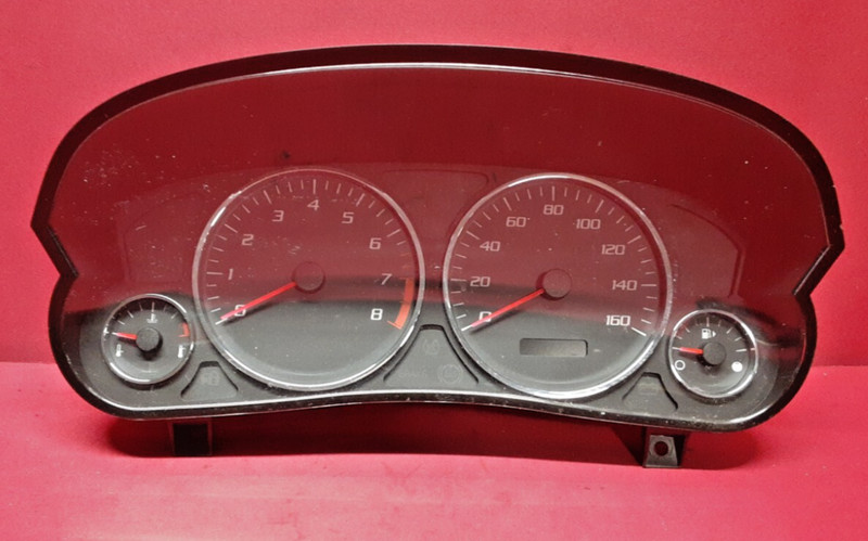 2006 Cadillac CTS Instrument Cluster Speedometer Tach 2.8L V615284100