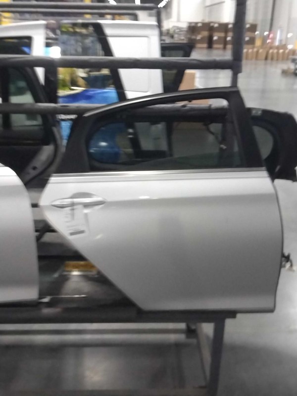 2018 Genesis G80 Rear Right Door Silver 670285 79K Miles OEM Used Parts