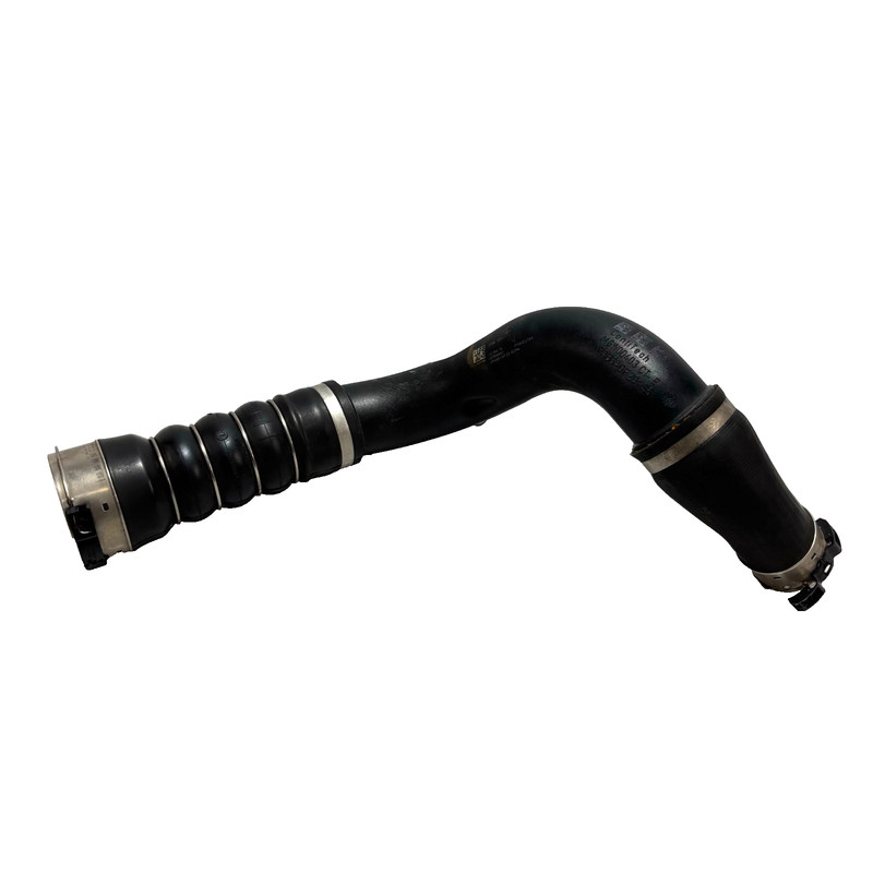 📌 2020 - 2024 BMW 228i F44 2.0L INTERCOOLER AIR OUTLET HOSE TUBE PIPE OEM