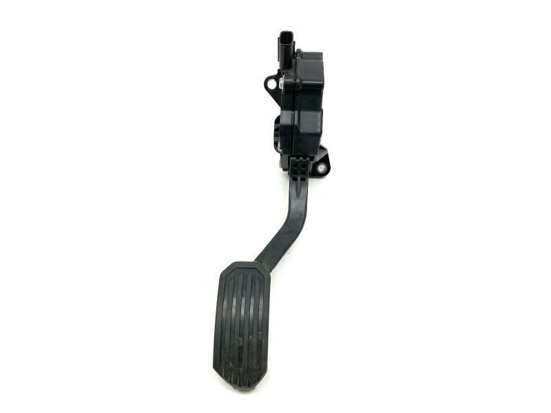 Accelerator Gas Pedal Fits 2007-2011 Toyota Camry 68365