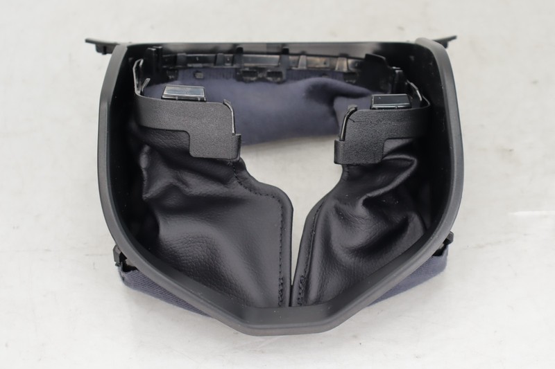 ✅ 2008-2014 MERCEDES W204 C250 C300 - Steering Column Cover / TRIM 2046821316