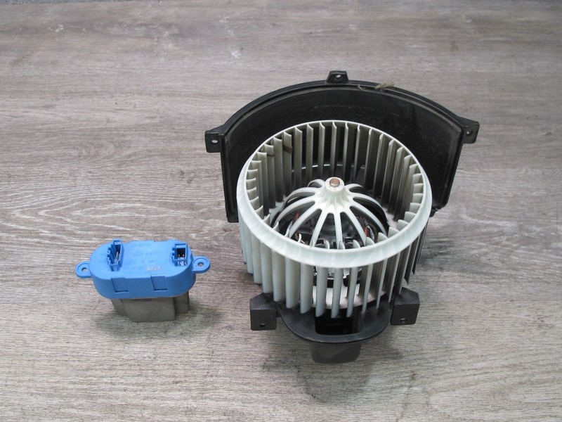 2003-2010 PORSCHE CAYENNE 957 FRONT HVAC A/C HEATER BLOWER MOTOR FAN W RESISTOR