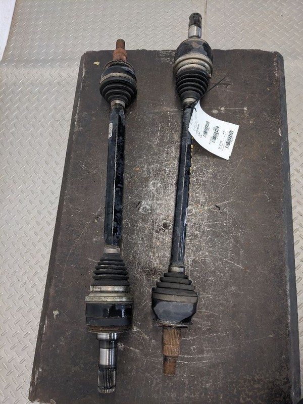 Driver Left Axle Shaft Rear Axle SS Fits 10-15 CAMARO 1183051