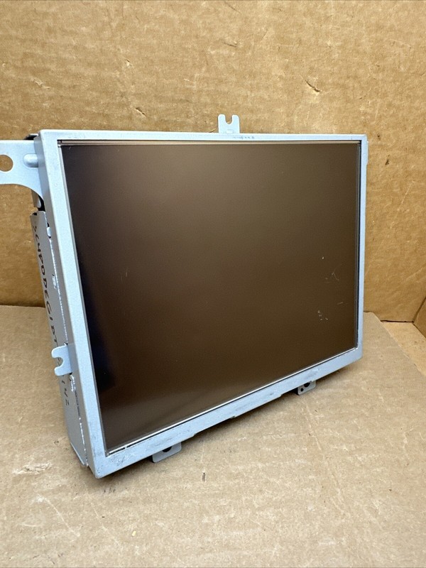 2011-2014 Dodge Journey OEM 8.4" Radio Dash Navigation Touch Screen 05064993AH