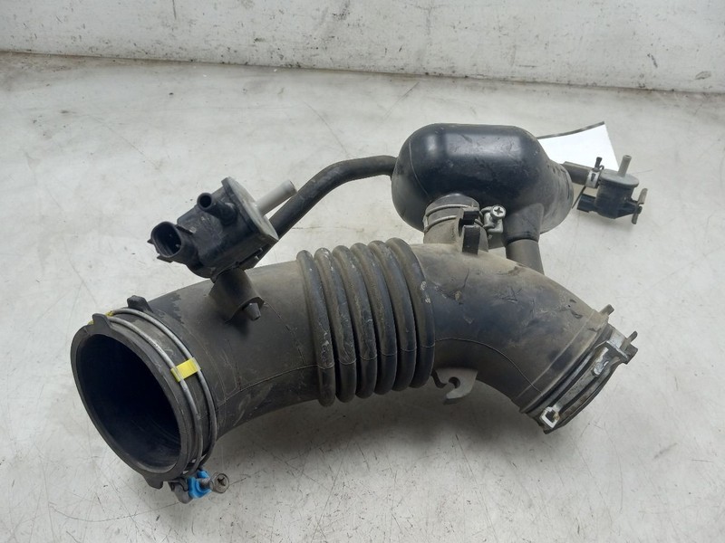 2012 TOYOTA SIENNA LE 2.7L AIR CLEANER RESONATOR TUBE