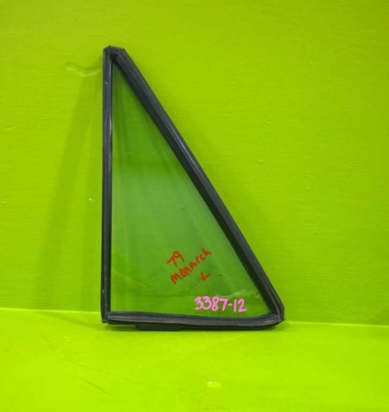 75 76 77 78 79 80 MONARCH GRANADA DRIVER LEFT VENT GLASS OEM 3387-12