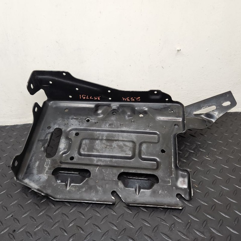 15-20 GMC Yukon Battery Tray Holder Bracket OEM 84177367