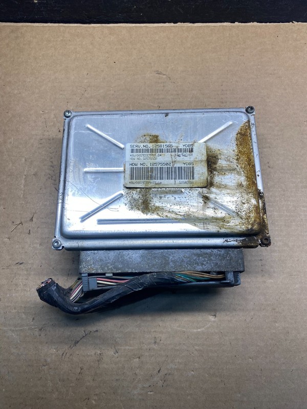 2003-2006 Chevrolet Express Savanna Engine Computer ECM ECU 12581565 AD9942 DW