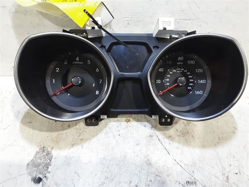 2012 Hyundai Elantra sedan speedometer tach fuel temp gauge cluster MPH 12