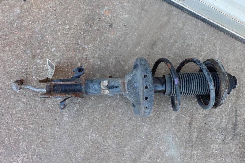2015-2017 SUBARU LEGACY OUTBACK WAGON FRONT RIGHT SIDE SHOCK STRUT ABSORBER OEM