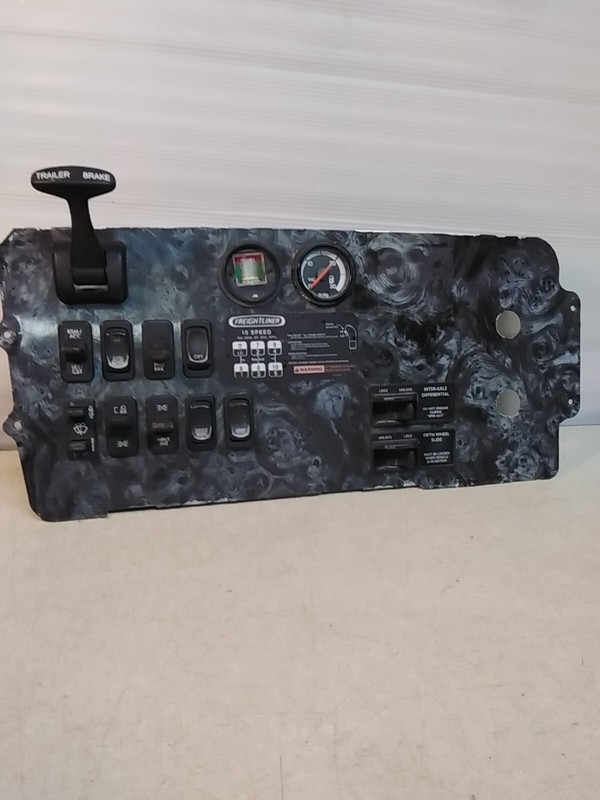 Freightliner 24-0095-005 Switch Panel W/ Trailer Brake