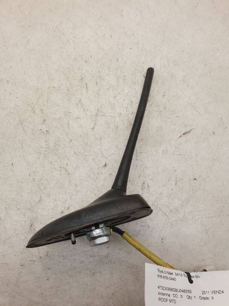 11 TOYOTA VENZA ROOF MOUNTED ANTENNA