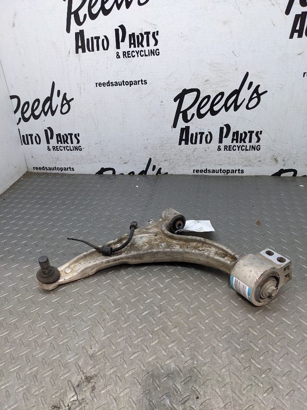 Passenger Right Lower Control Arm Front Fits 12-17 VERANO 1182558