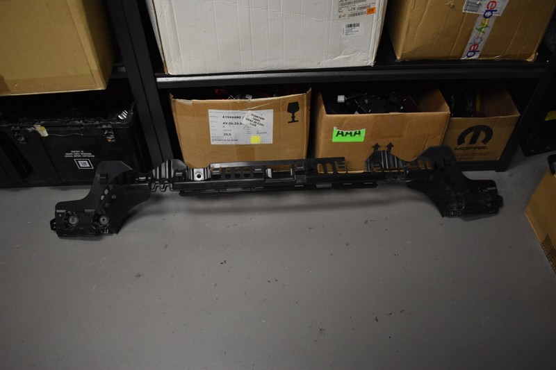 2013-2018 BMW 320I BASE CENTER SUPPORT FACTORY OEM LOCAL PICKUP