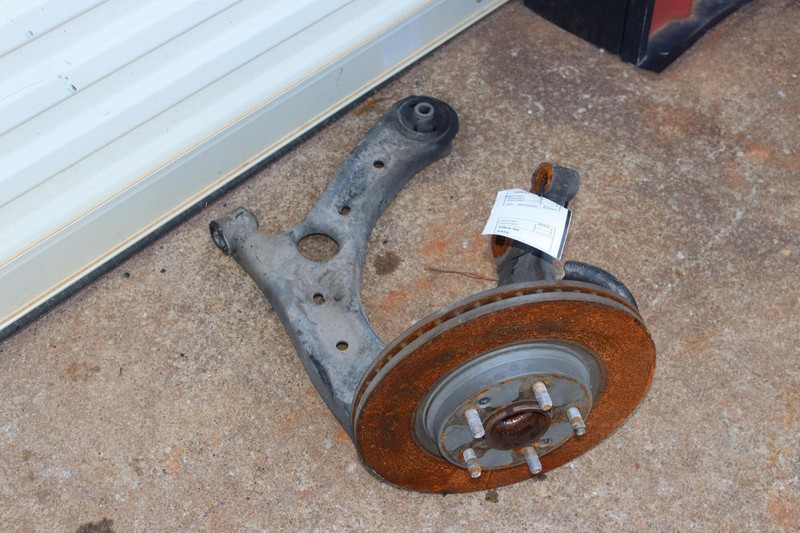 2016-2020 KIA OPTIMA FRONT LEFT SPINDLE KNUCKLE WHEEL HUB W/ CONTROL ARM OEM