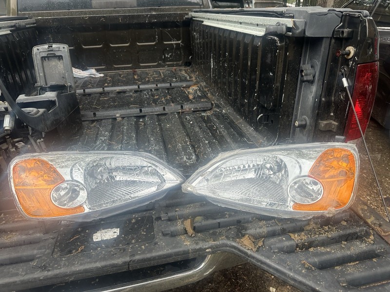 Pair Headlights Assembly For 2001-2003 Honda Civic Halogen Headlamps