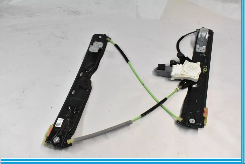 17-23 Jaguar X761 F-Pace Front Right Passenger Side Door Window Regulator OEM