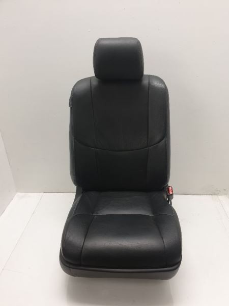 05-07 TOYOTA AVALON LE PASSENGER SIDE FRONT BLACK LE18 LEATHER BUCKET SEAT