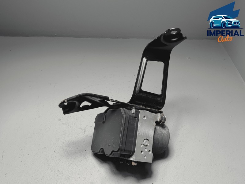2019-2020 Toyota Sienna FWD ABS Anti Lock Brake Pump Control Module Unit OEM