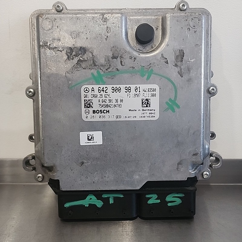 Engine ECM Control 10 - 12 MERCEDES E-CLASS A 642 900 98 01 A6429009801 Diesel