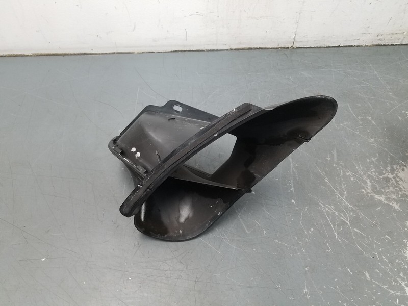 2016 Porsche 981 Cayman GT4 Rear Frame Left Air Intake Duct #1352 V9