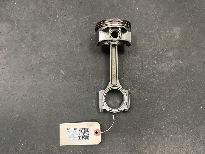Engine Piston w/ Connection Rod 2021 Cadillac XT4 55488414 2019 2020