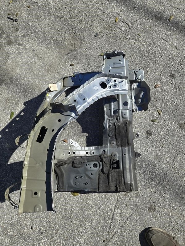 Front Right Frame Horn 2021 Toyota RAV4 2019 2020 2022 2023 2024 2025