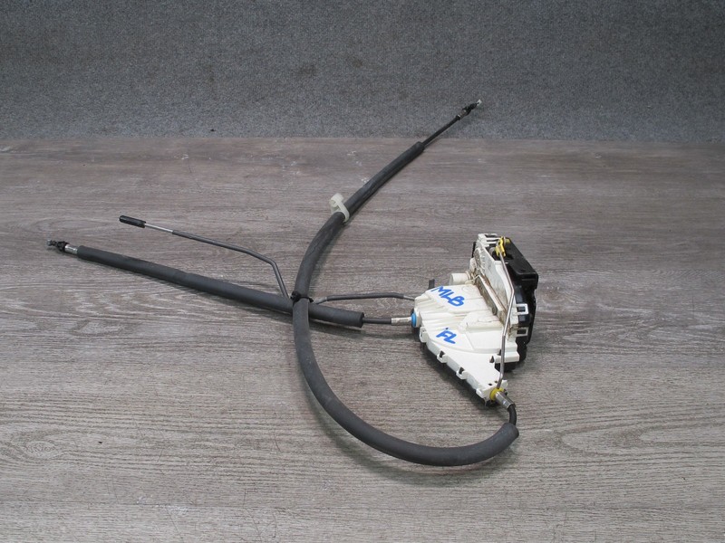 2017-2020 MASERATI LEVANTE M161 FRONT LEFT DOOR LOCK LATCH ACTUATOR 670101183