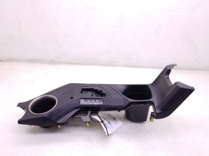 2014 TOYOTA RAV4 LE CENTER CONSOLE MOUNTED SHIFTER BEZEL
