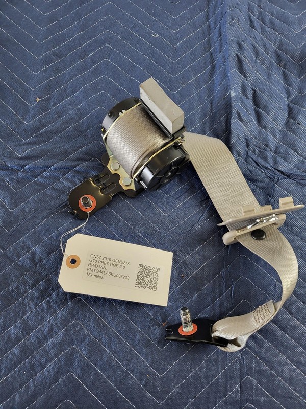 Used Oem GENESIS Rear Driver Seat Belt Retractor 89810-G9500 for 2019-2021 G70