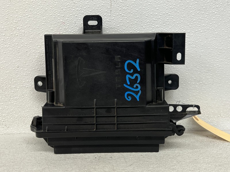 ⭐2016-2020 TESLA MODEL X FRONT BODY BCM COMFORT CONTROL MODULE OEM LOT2632