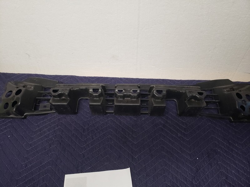 2015 2016 2017 2018 FORD FOCUS ST FRONT BUMPER ABSORBER