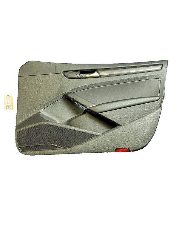 Used Oem Volkswagen Right Passenger Front Door Trim Panel for 2020 Passat