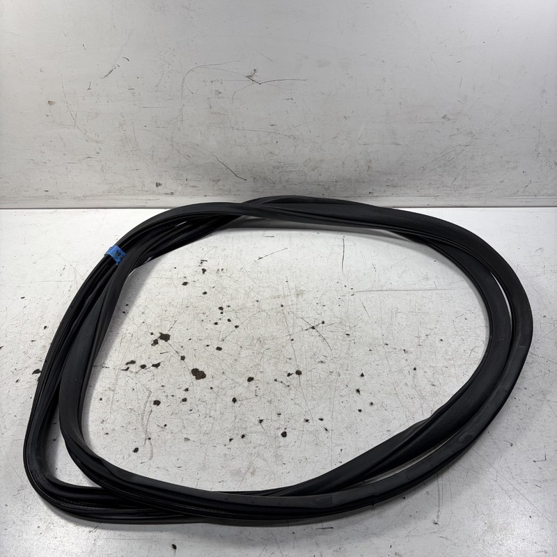 08-12 Honda Accord 4D Right Front Door Opening Seal On Body 72315-TA5-A01ZA OEM
