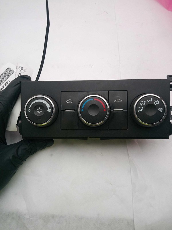 2013 Chevrolet Silverado 1500 A/C Selector Switch OEM White 20921713 153K Miles