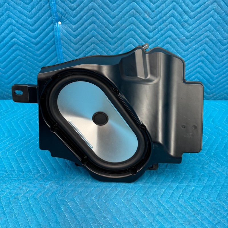 2006–2012 Range Rover L322 Rear Audio Sound Subwoofer Speaker Harman/Kardon OEM