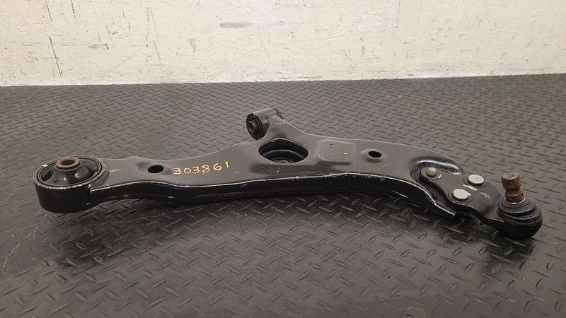 15-18 Hyundai Santa FE Right Passenger Lower Control Arm OEM 54501-4Z500