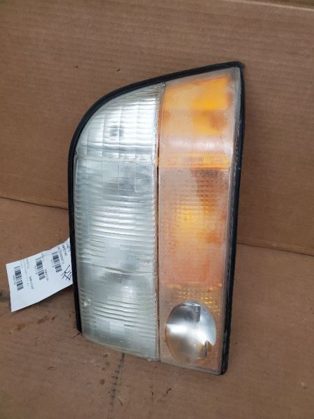 Driver Headlight GMC Canada Only Fits 98-05 BLAZER S10/JIMMY S15 271156