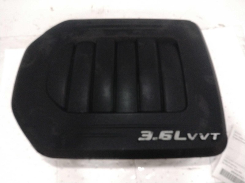 Used Engine Cover fits: 2011 Chrysler Town & countryGrade B
