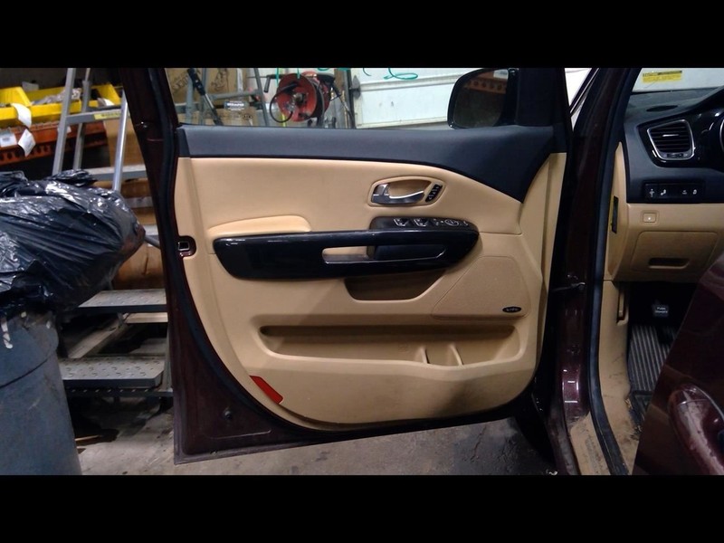 SEDONA 2015 Driver Left Front Door Trim Panel 1530717