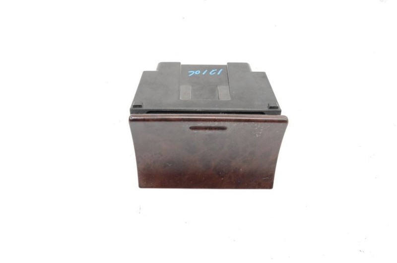 1992-1995 Subaru SVX LSI Woodgrain Ash Tray Assembly