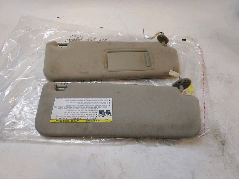 04-09 Toyota Prius Driver Passenger Side Sun Visor Pair LH Left RH Right OEM