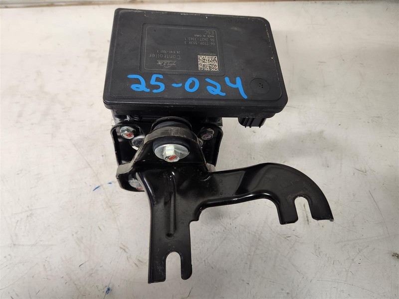 2023-2025 Honda Civic Type-R Vsa Abs Pump Modulator Accumulator 57100-T60-A01